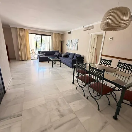 Jose Banus 7 - - * Marbella